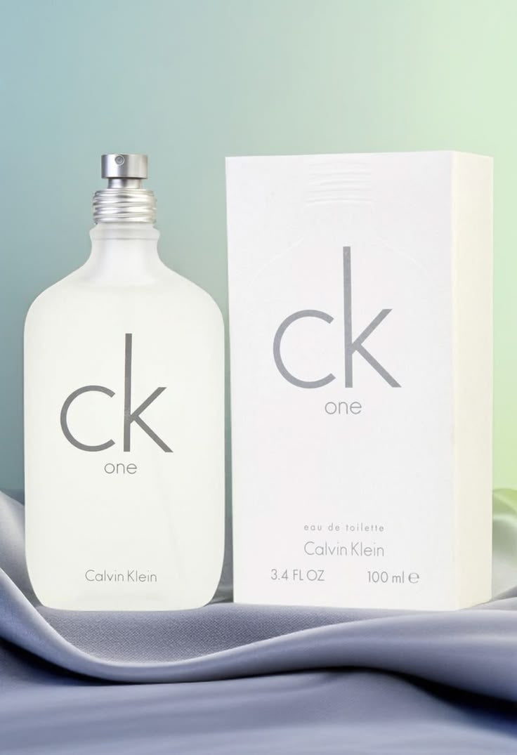 Calvin Klein CK One Eau de Toilette (100ml)