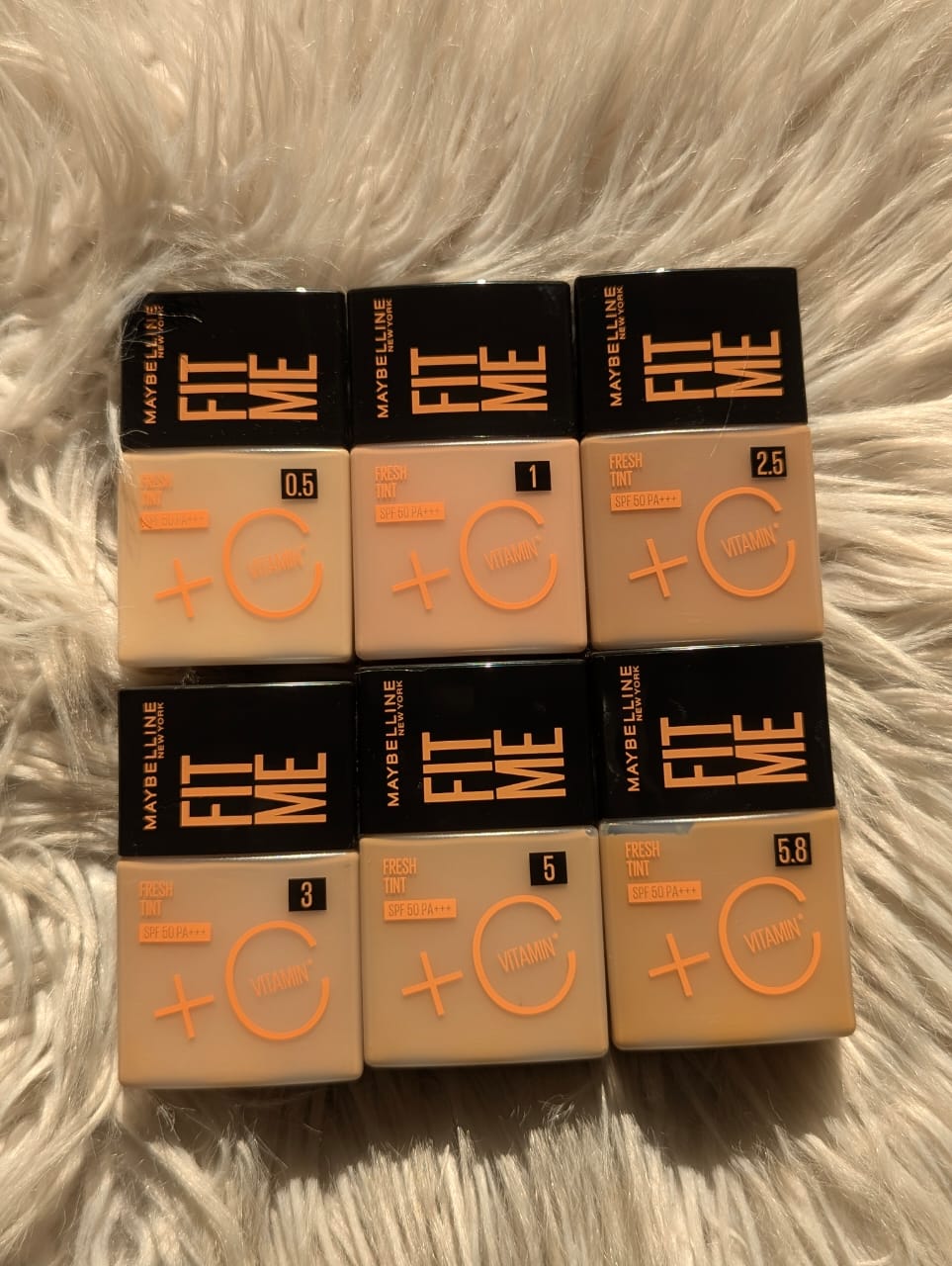 Maybelline - Fit Me Foundation Fresh Tint SPF50