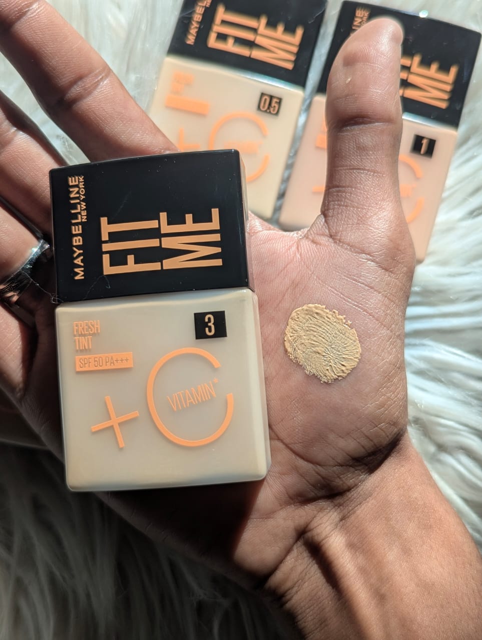 Maybelline - Fit Me Foundation Fresh Tint SPF50