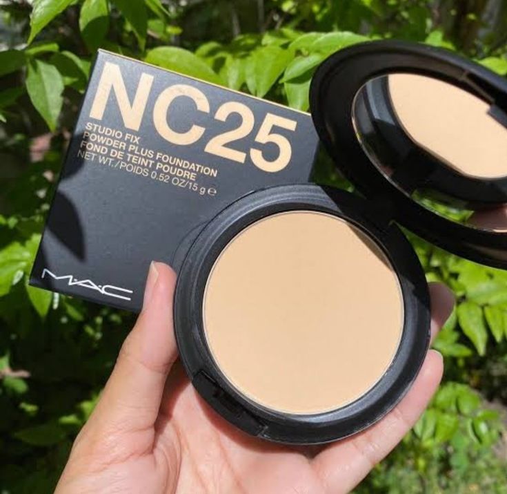 MAC Studio Fix Powder Plus Foundation