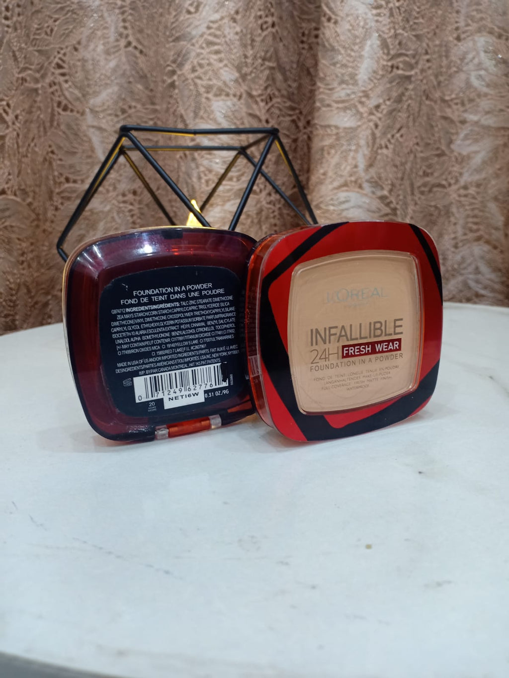 L'OREAL INFALLIBLE POWDER FOUNDATION