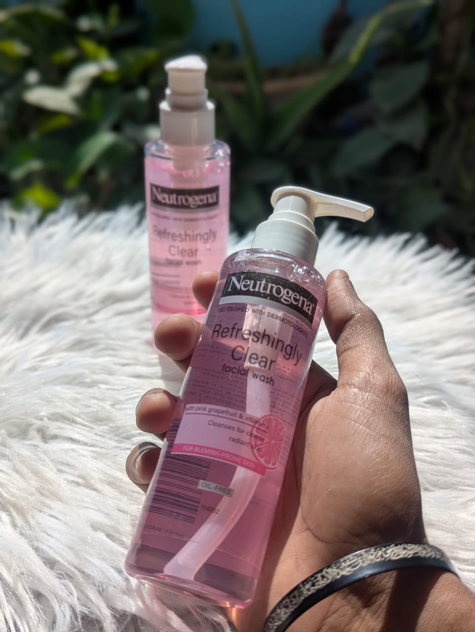 Neutrogena Refreshingly Clear Facial Wash