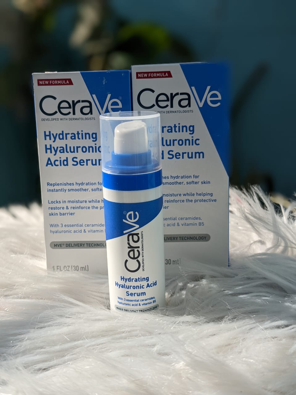 CeraVe Hydrating Hyaluronic Acid Face Serum