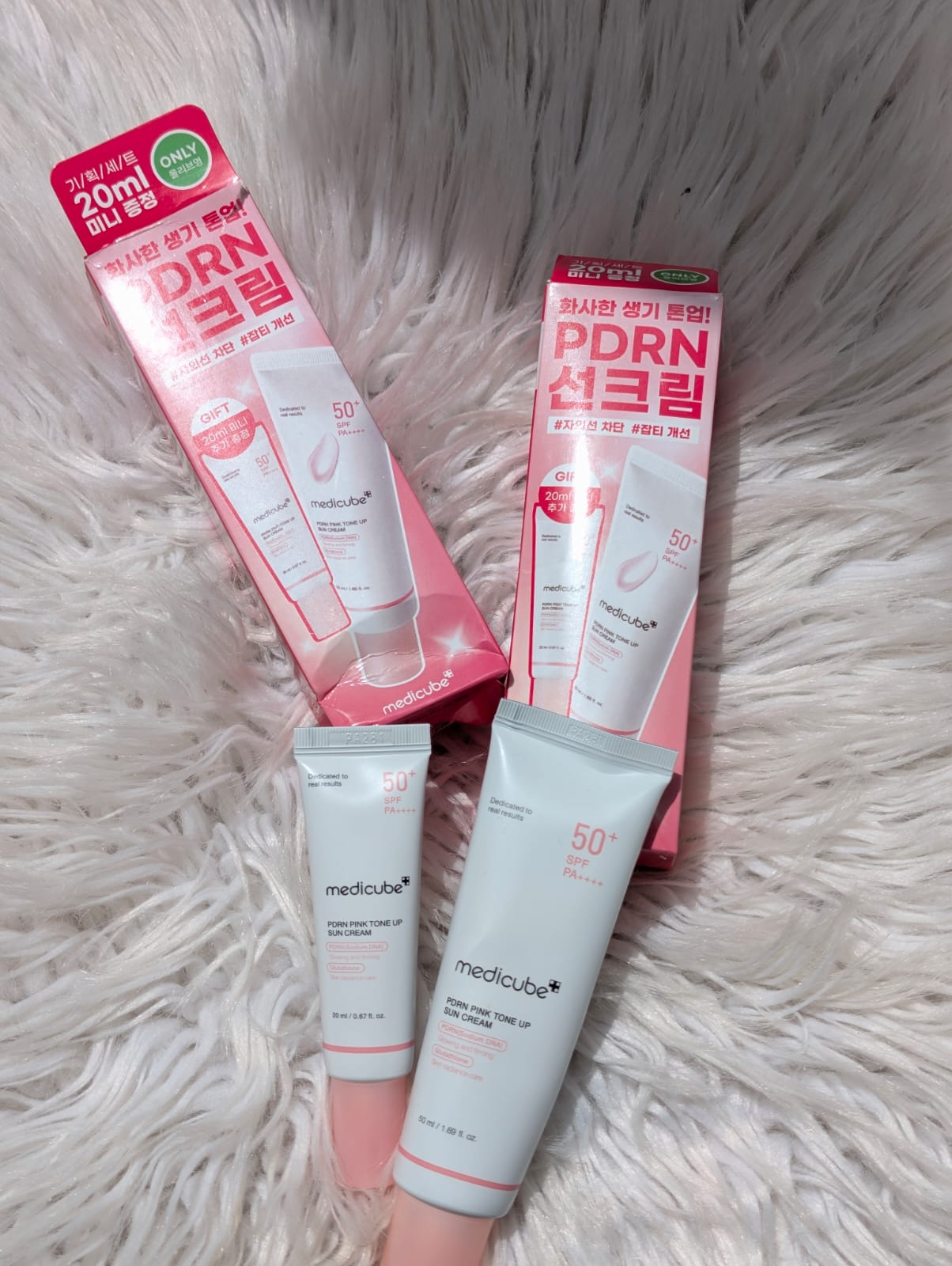 Medicube Pdrn Pink Tone Up Sun Cream SPF 50+ Pa+