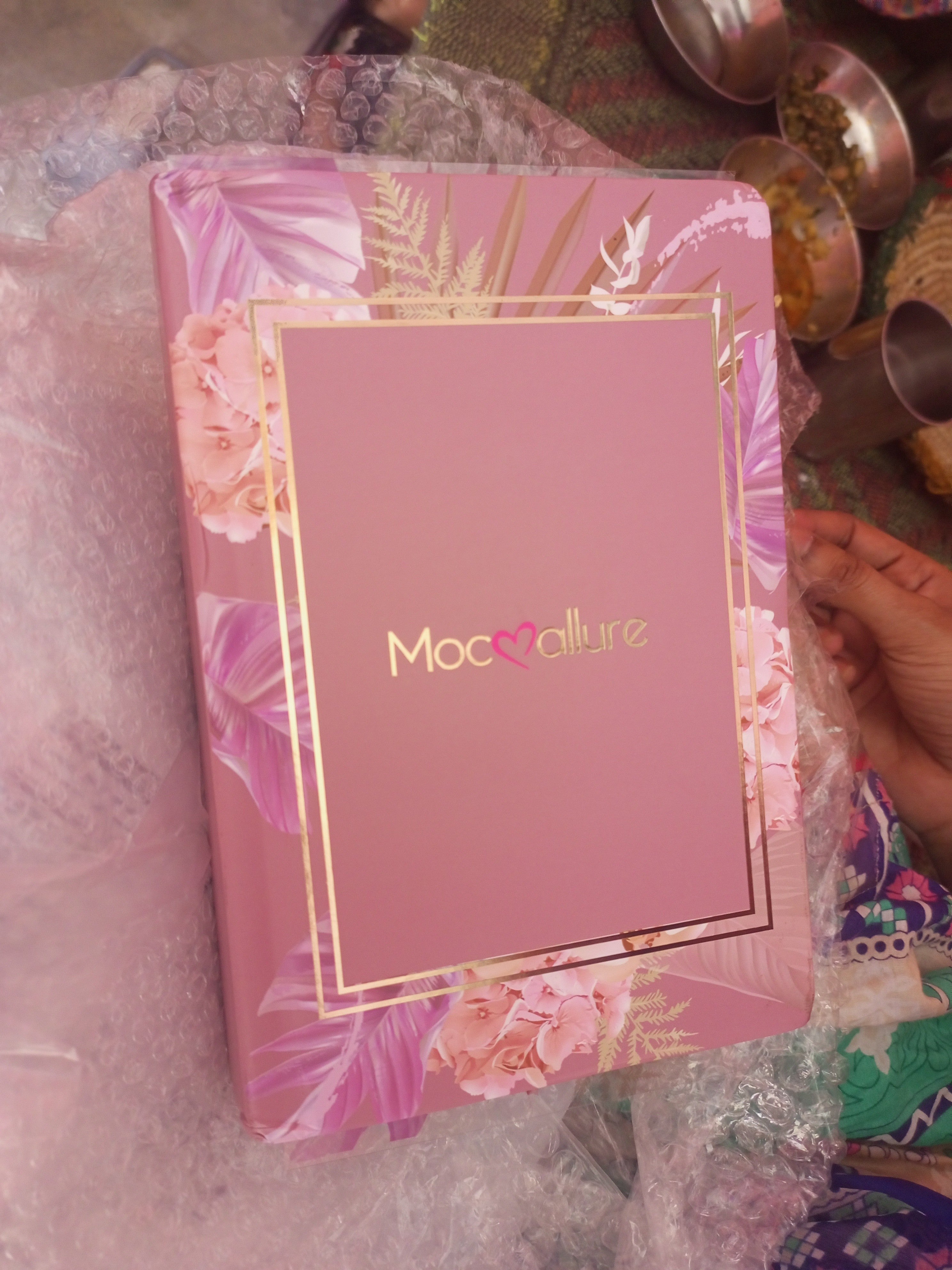 Mocallure Floral Gift Box Makeup Palette