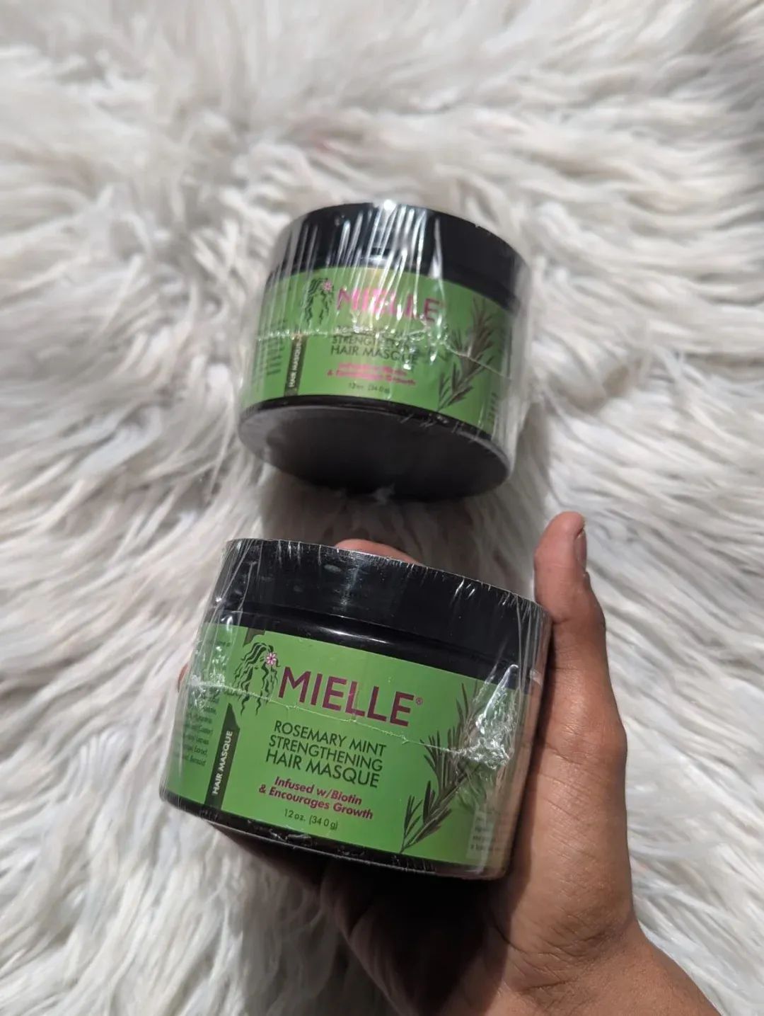 Mielle Rosemary Mint Strengthening Hair Masque
