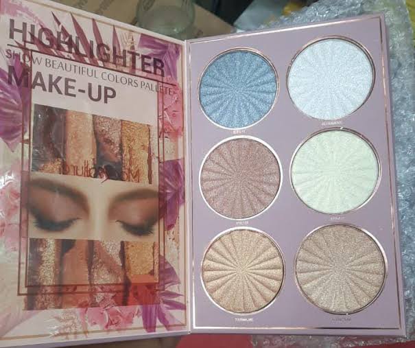 Mocallure Floral Gift Box Makeup Palette