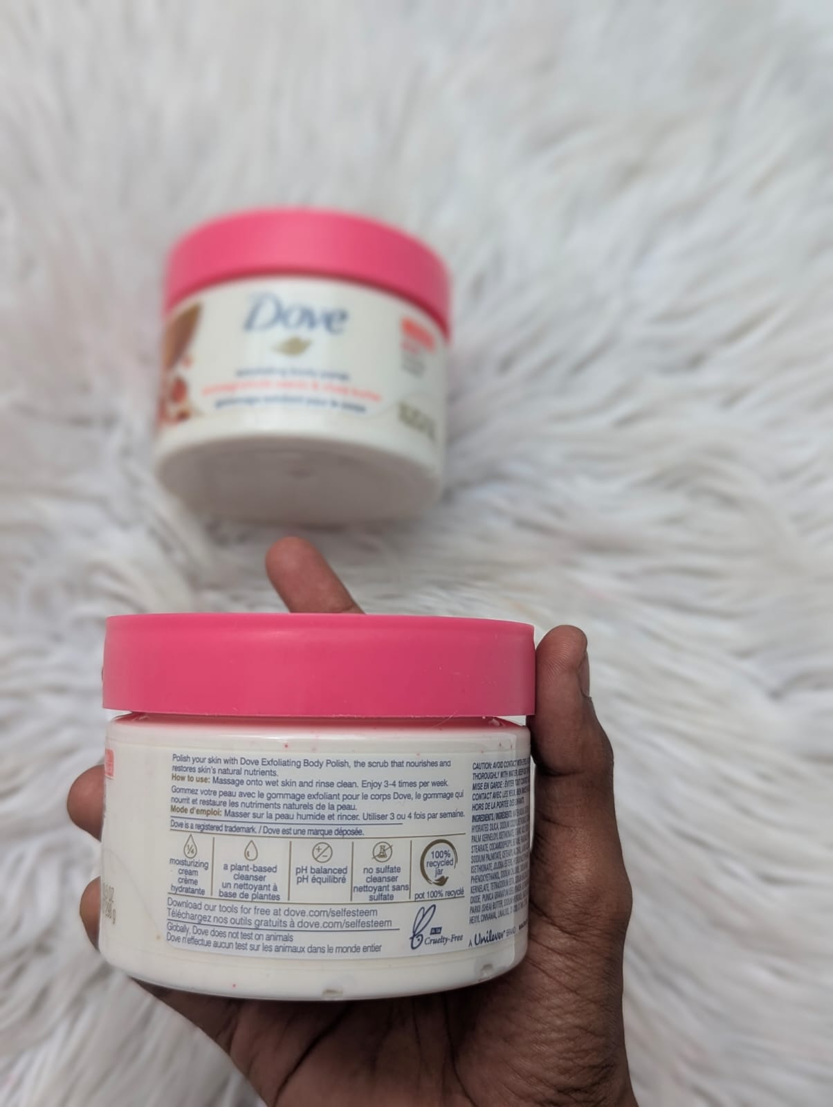 Dove Exfoliating Pomegranate Seeds & Shea Butter Body Cream