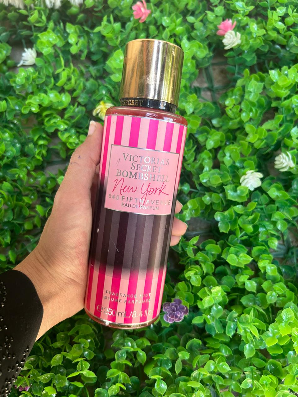 Victoria's Secret Bombshell New York Eau de Parfum Fragrance Mist