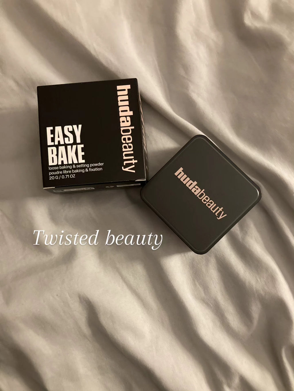 Mini HUDA BEAUTY EASY BAKE LOOSE POWDER