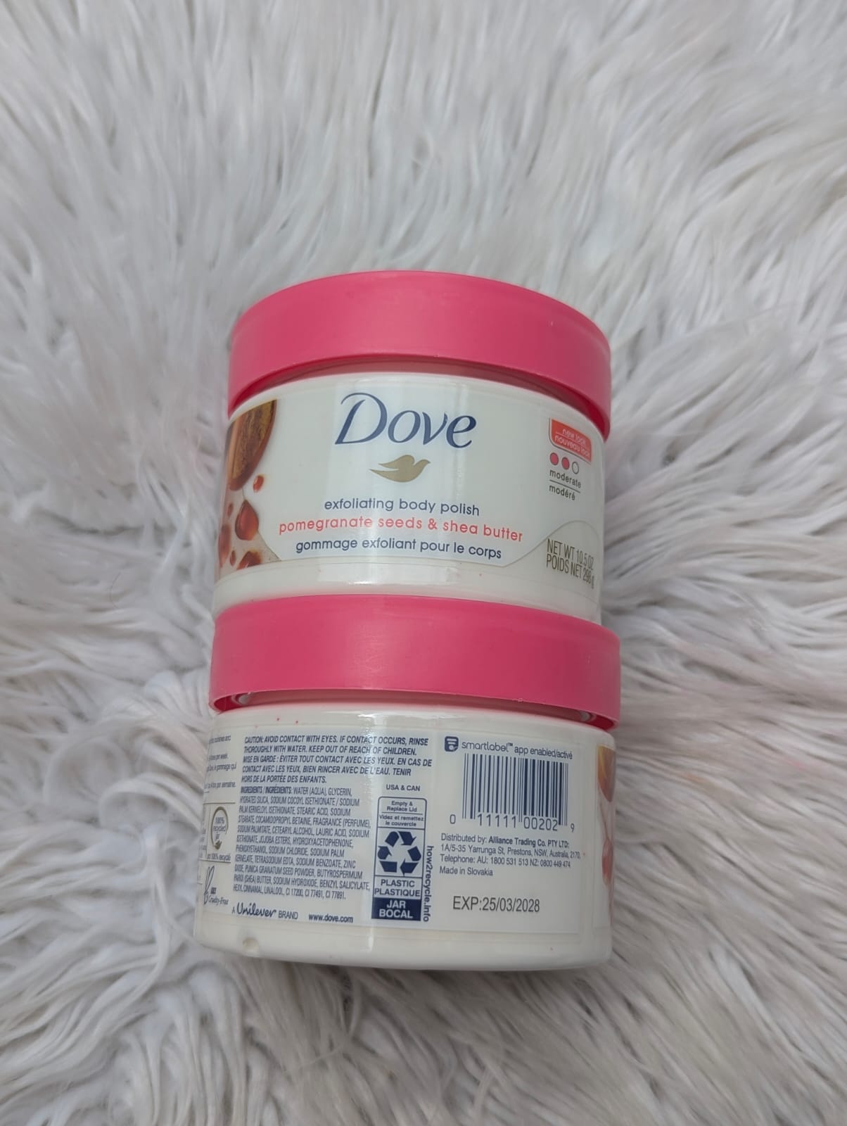 Dove Exfoliating Pomegranate Seeds & Shea Butter Body Cream