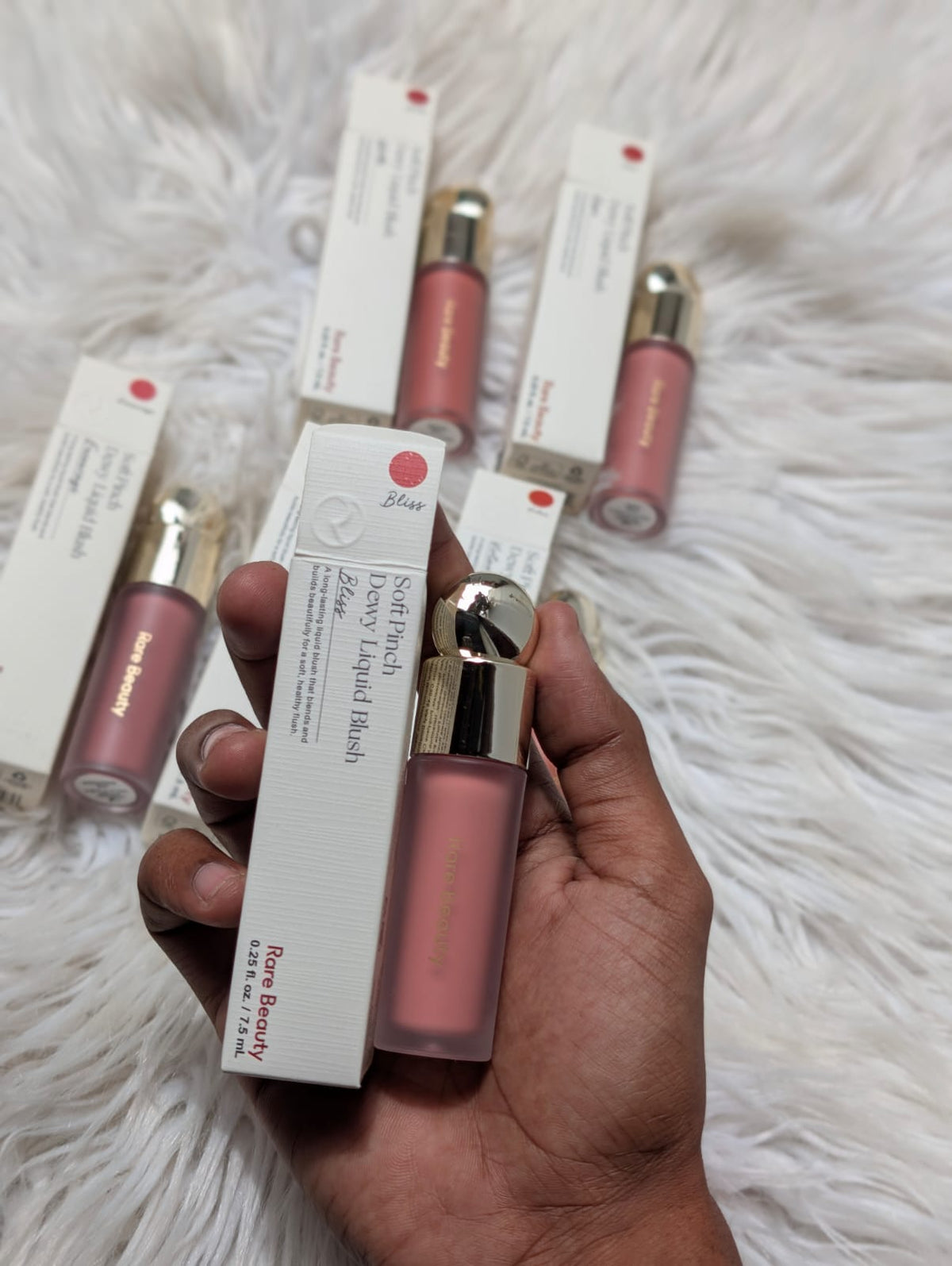 RARE BEAUTY SOFT PINCH DEWY LIQUID BLUSH