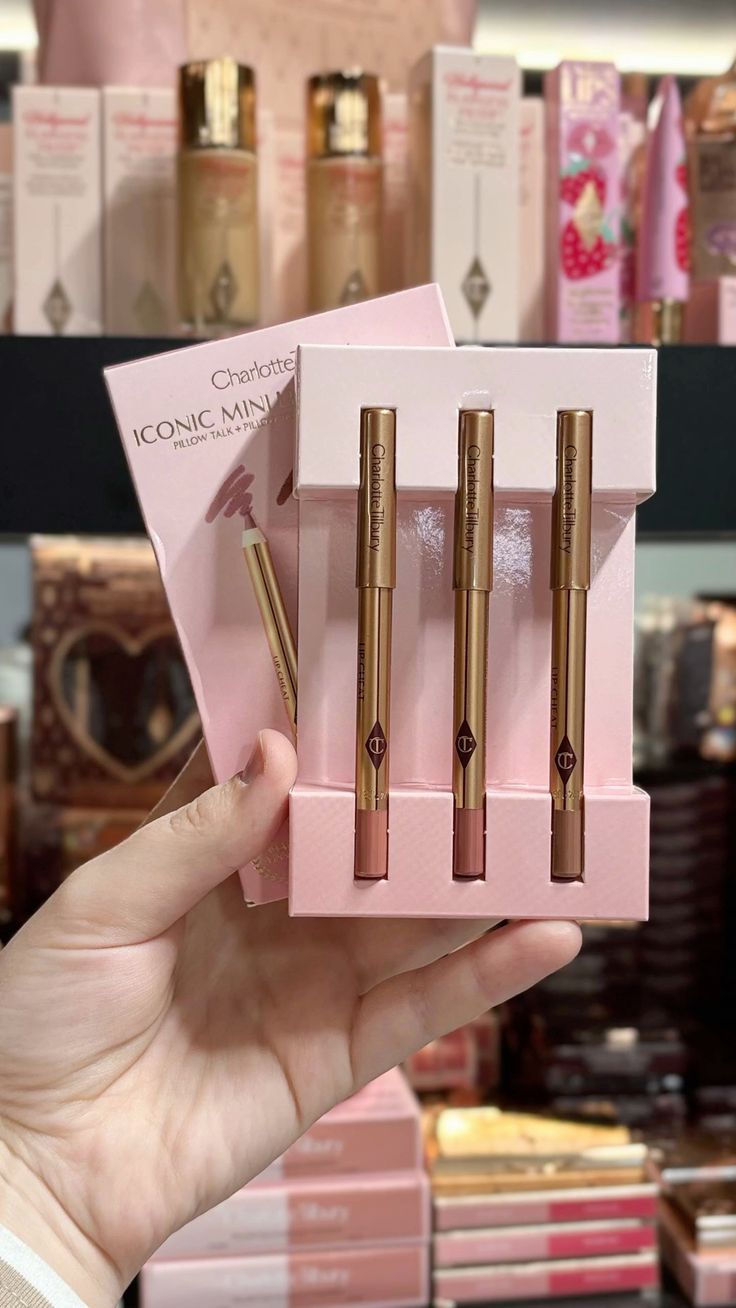 Charlotte Tilbury Iconic Mini Lip Cheat Trio