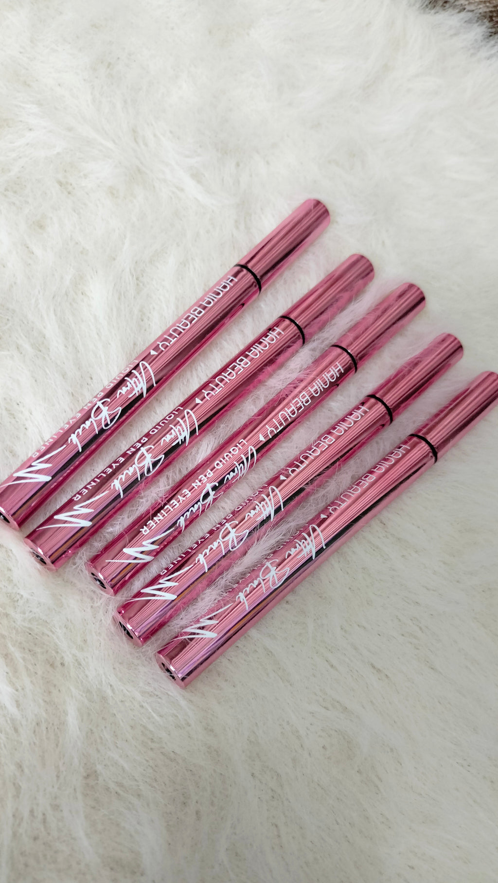 HANIA BEAUTY ULTRA BLACK LIQUID PEN EYELINER