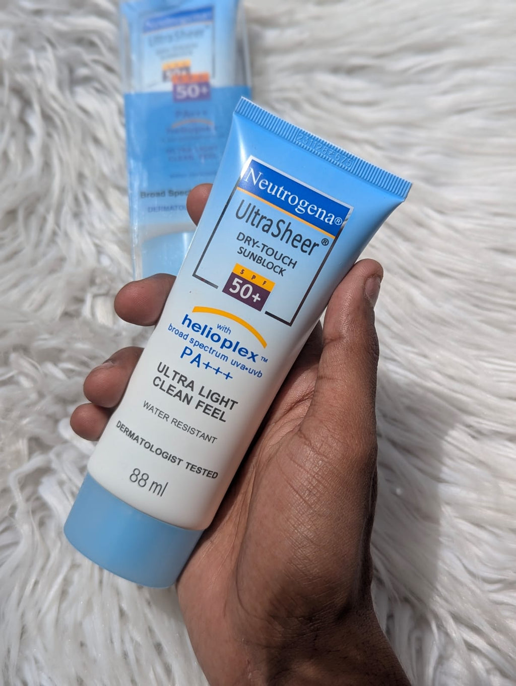 Neutrogena Ultra Sheer Dry Touch Sunblock 50+ Spf