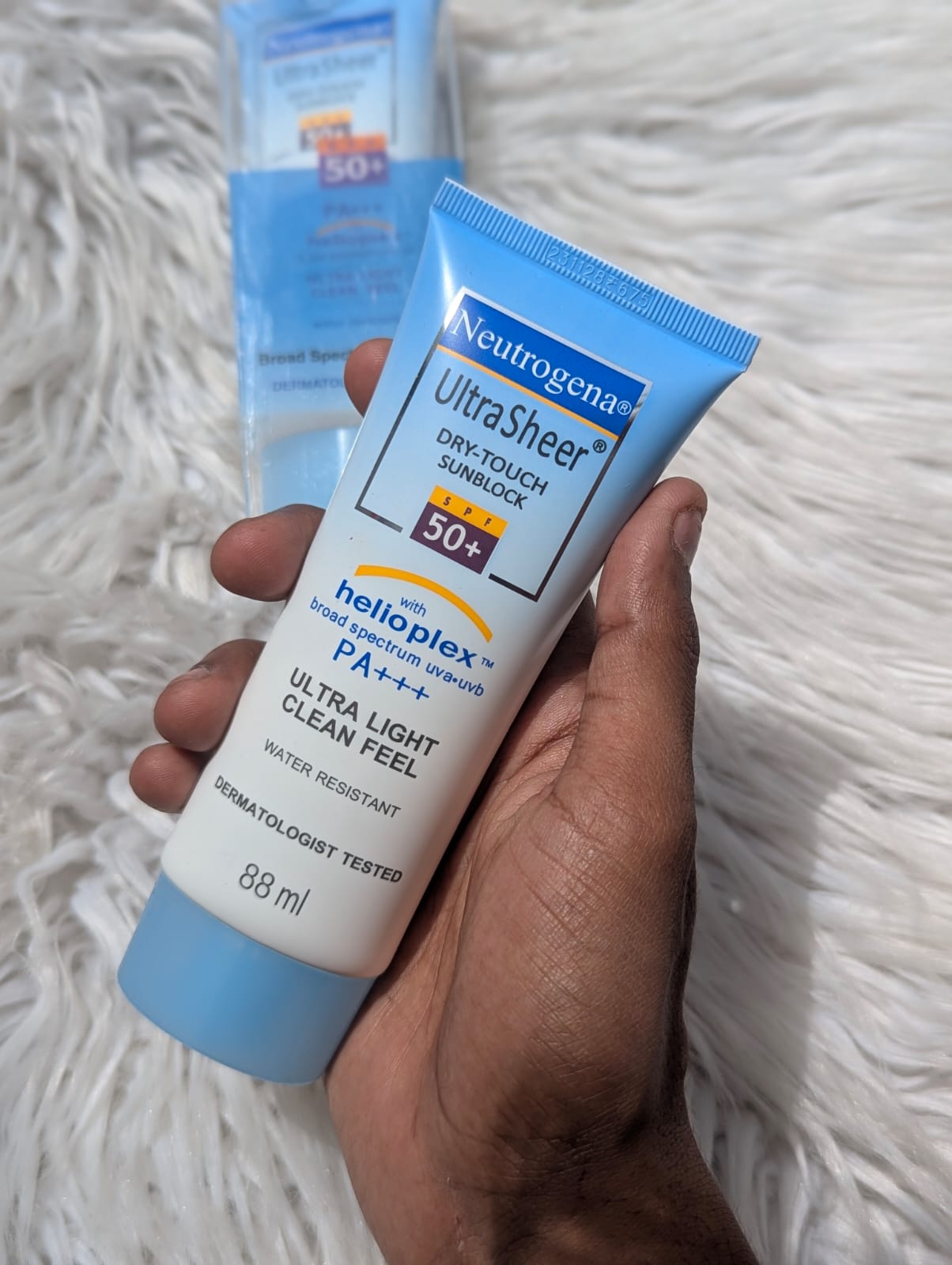 Neutrogena Ultra Sheer Dry Touch Sunblock 50+ Spf