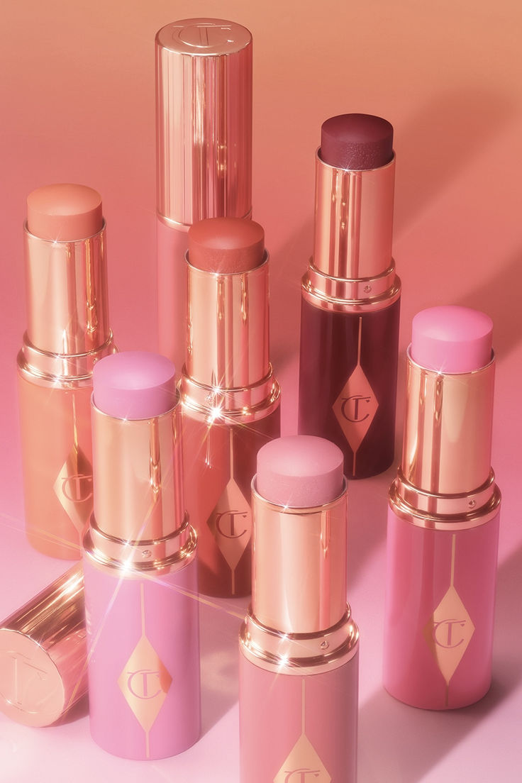 Charlotte Tilbury Beach Stick - Multi-Use Glow Stick